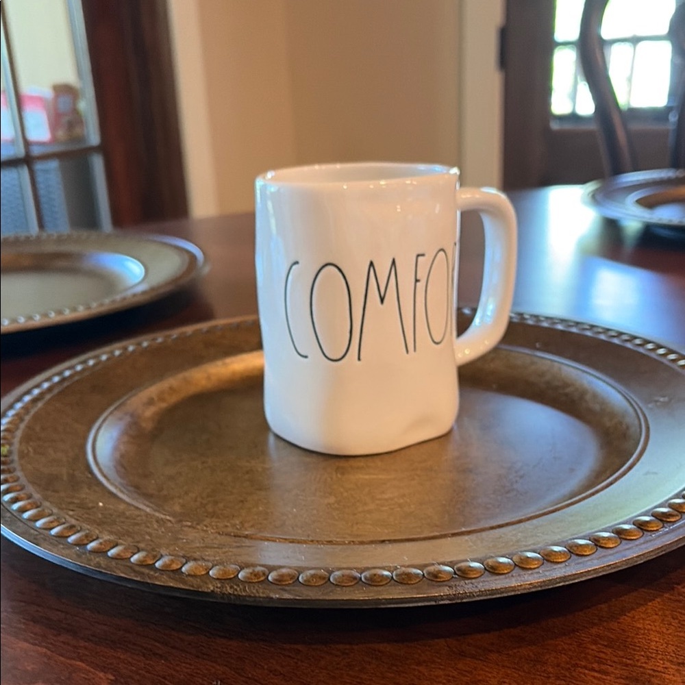 Comfort White Ceramic Mug - Home Dining